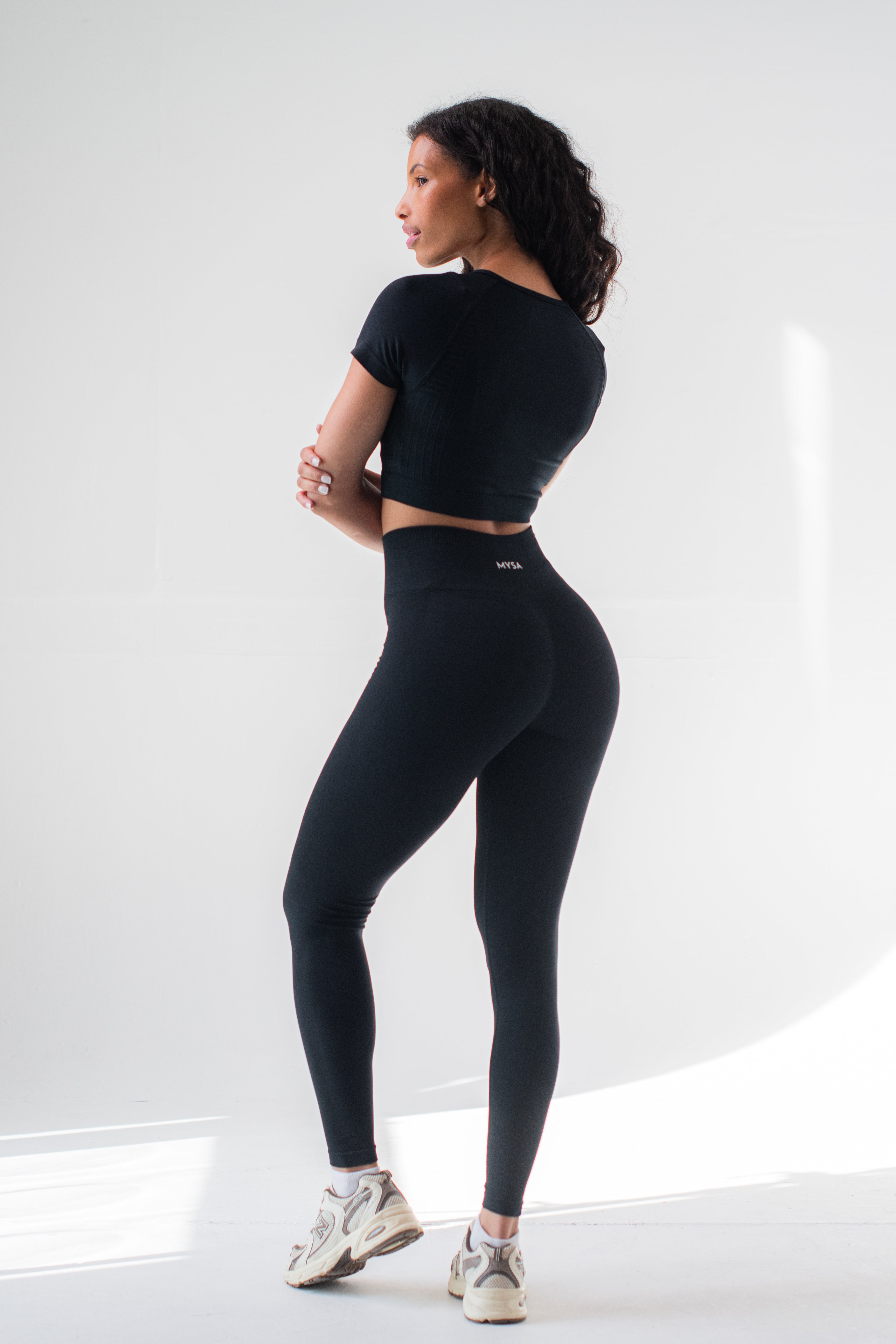 Motion Leggings - Black